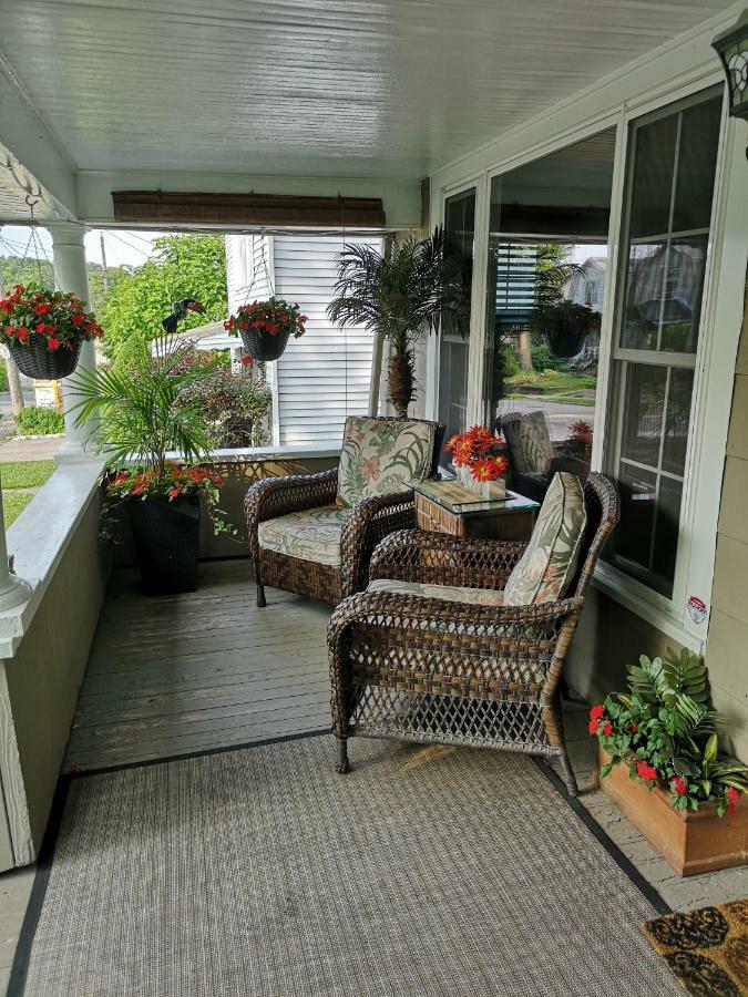 Your Oasis In Niagara Falls Canada Exterior foto